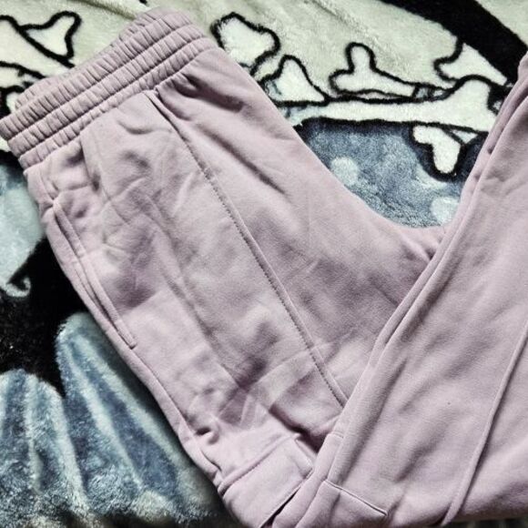 Women's Purple Cargo Sweatpants - Size L - Picture 1 of 7